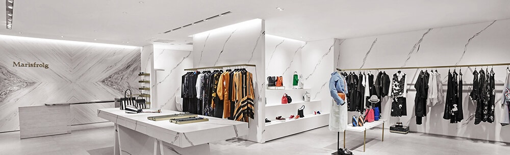 Lipal lighting in retail clothing industry